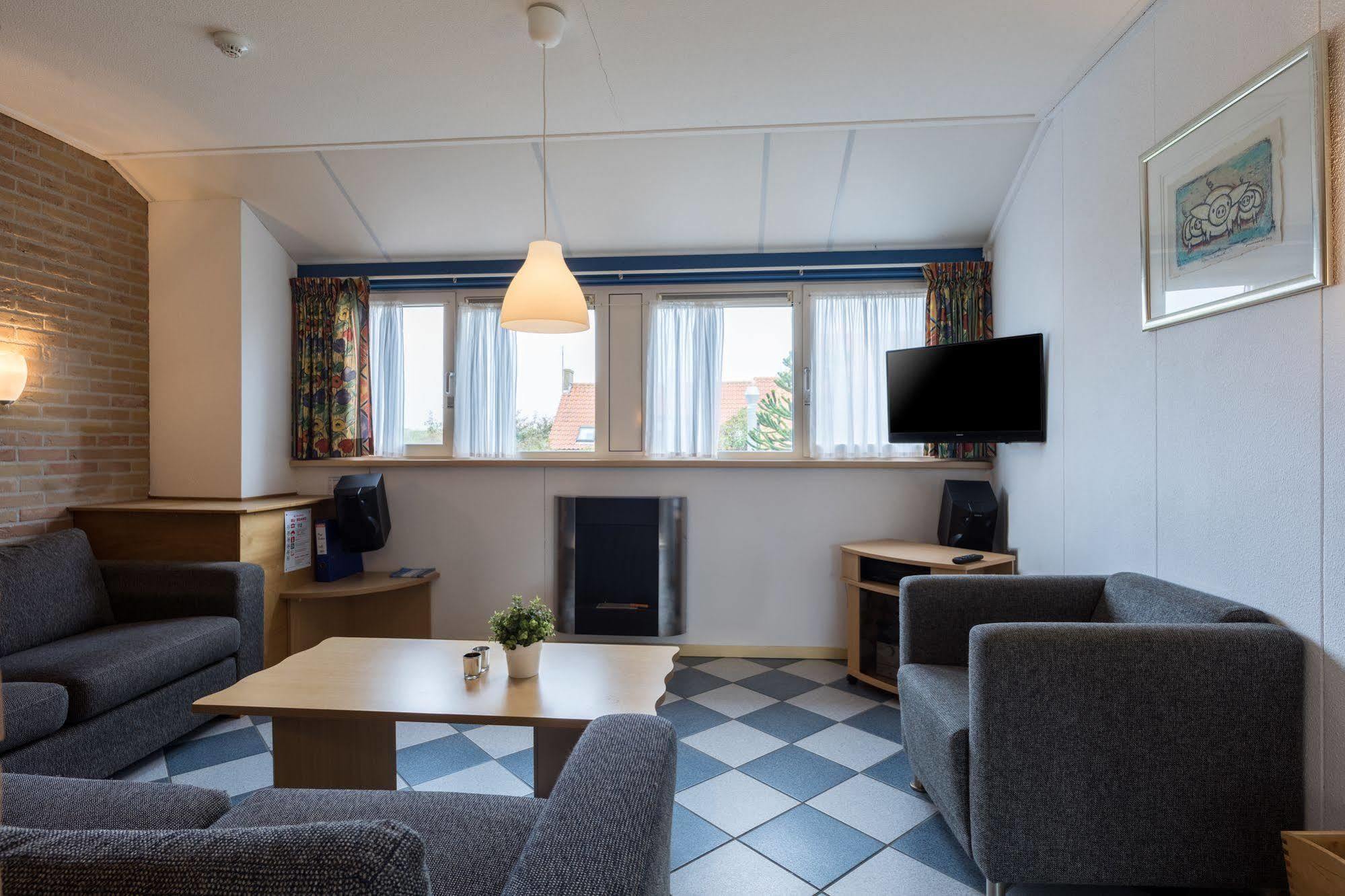 Hotel Dichtbijzee